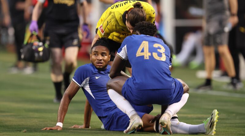 Chelsea a confirmé dans un communiqué sur les réseaux sociaux que Nkunku serait hors d'action pendant une longue période après avoir subi une opération du genou. Selon Fabrizio Romano, l'attaquant français pourrait sortir jusqu'à 16 semaines.