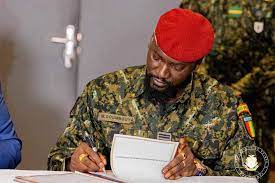 Colonel Doumbouya nomme plusieurs hauts gradés de l’armée à des postes de commandement (décret)