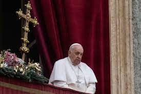 Le pape François appelle à la paix mondiale lors de son discours annuel