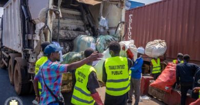 Guinée : pris en flagrant délit de dépôt d’ordures, des citoyens sanctionnés